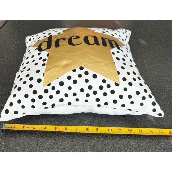 Dream decorative small pillow - Picture 6 of 6